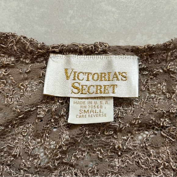 Gold label Victoria’s Secret tank top - Picture 3 of 8